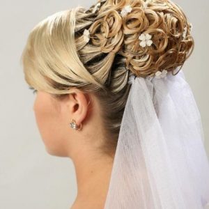 book hairdresser online near me